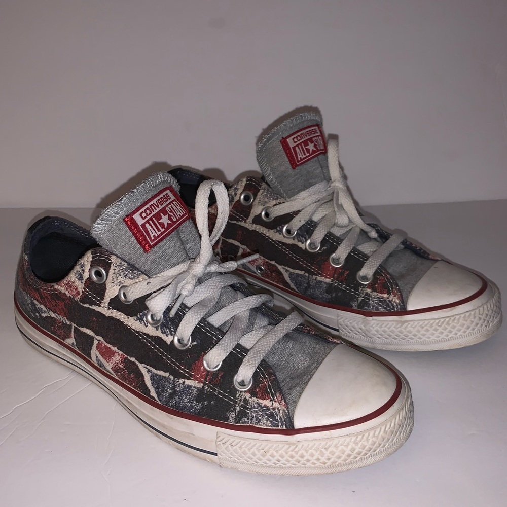 Low top Converse